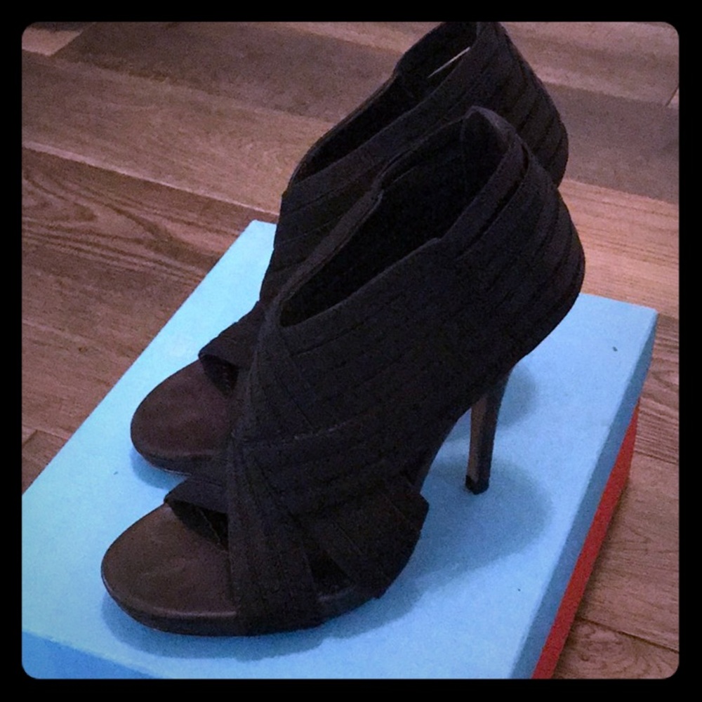 Women’s Jean-Michel Cazabat high heels